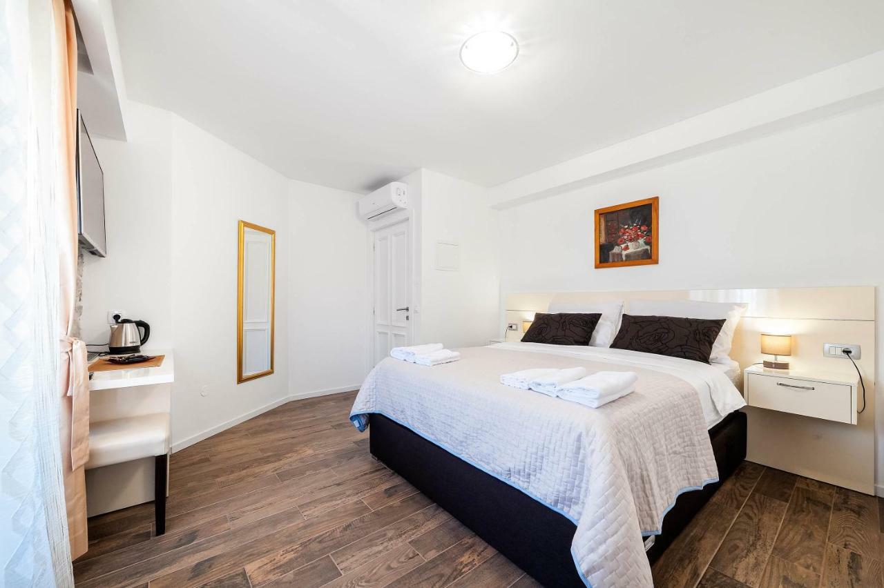 Apartments Palace Rialto Szybenik Zewnętrze zdjęcie